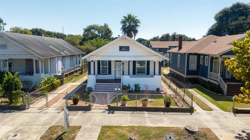 3407 Avenue Q, Galveston, TX, 77550-7559 | Card Image