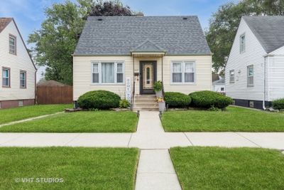 3905 W 85th Street, House other with 3 bedrooms, 2 bathrooms and 2 parking in Chicago IL | Image 1