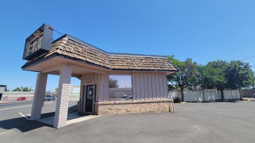 3106 Atchison St, Riverbank, CA, 95367-2017 | Card Image