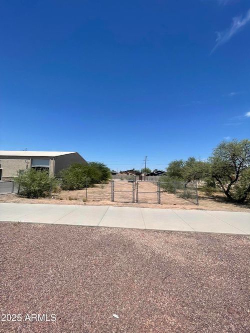 17-400 W Coolidge Ave, Coolidge, AZ, 85128-5120 | Card Image