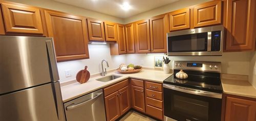 apt-408-3155 Coachman Rd, Eagan, MN, 55121-1813 | Card Image