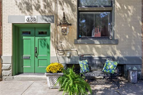 428 N Taylor Ave, Pittsburgh, PA, 15212-4500 | Card Image