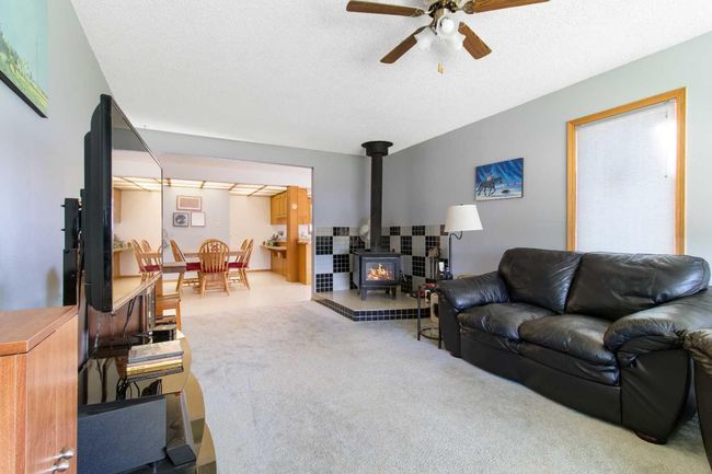 41255 Range Road 211, House other with 3 bedrooms, 2 bathrooms and 4 parking in Rural Camrose County AB | Image 10