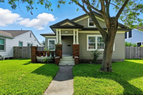 1307 Milam Dr, Galveston, TX, 77551-4570 | Card Image