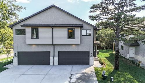 219 Nw Orchard Court, Lees Summit, MO, 64063 | Card Image