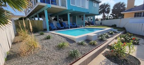 3 Mazatlan Dr, Rockport, TX, 78382-3725 | Card Image