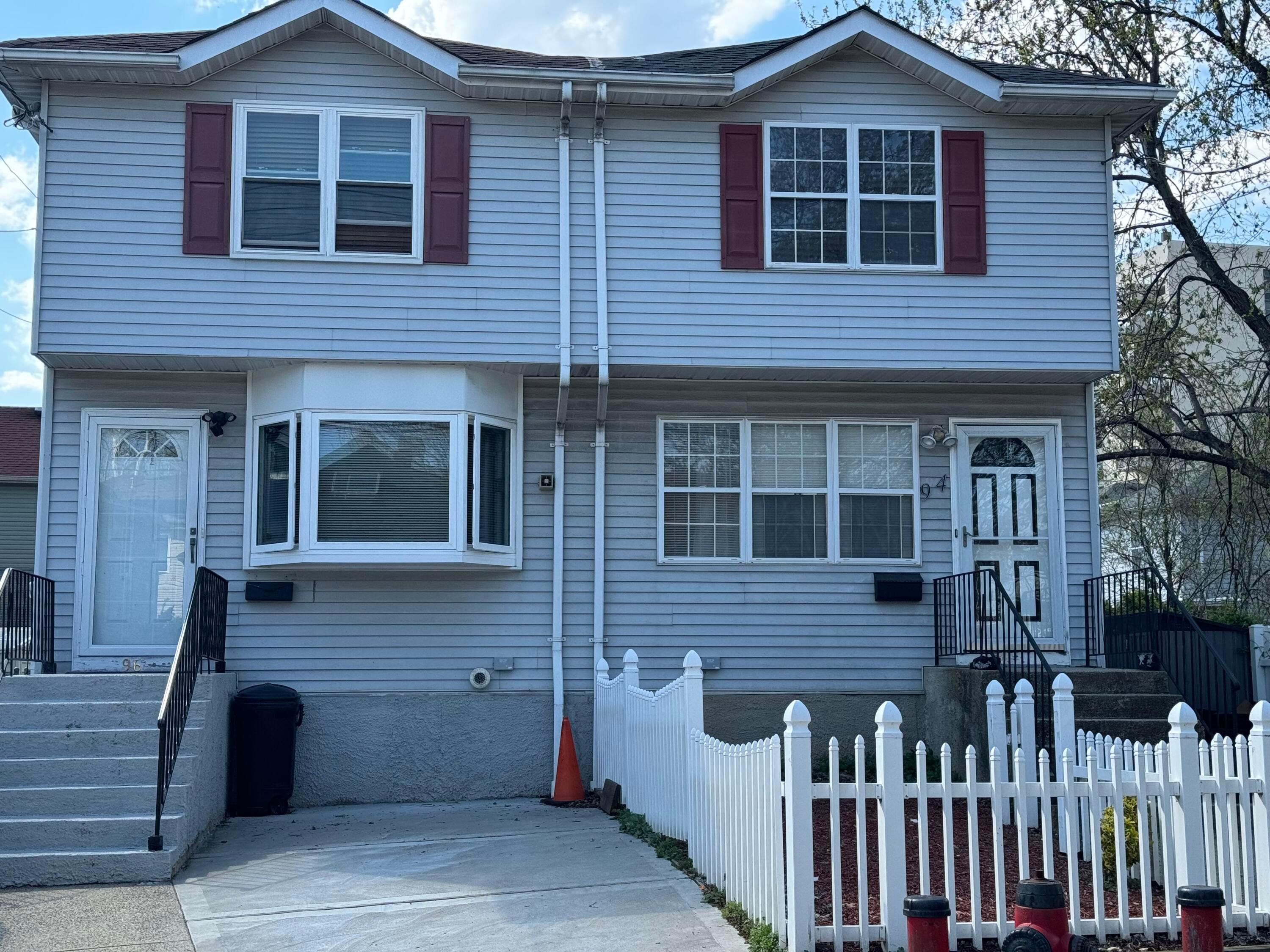 Northfield Ave, Staten Island, NY 10303