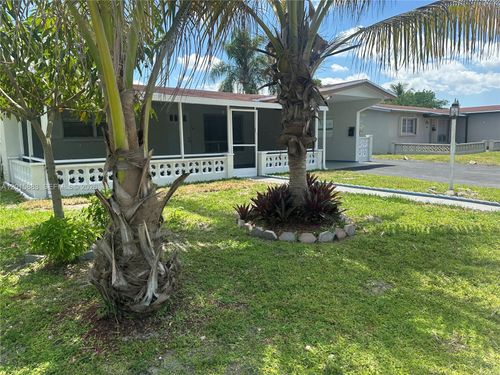 4616 Nw 39th St, Lauderdale Lakes, FL, 33319 | Card Image