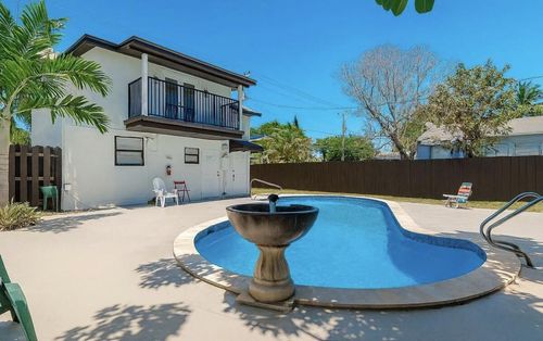4-2447 Roosevelt St, Hollywood, FL, 33020-2634 | Card Image