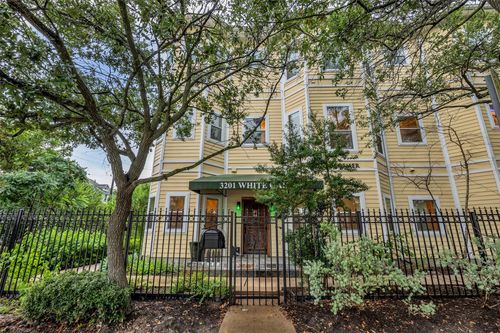 3201 White Oak Dr, Houston, TX, 77007-2641 | Card Image