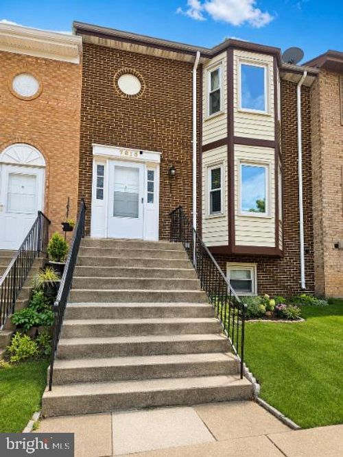 7815 Stovall Ct, LORTON, VA, 22079-4330 | Card Image