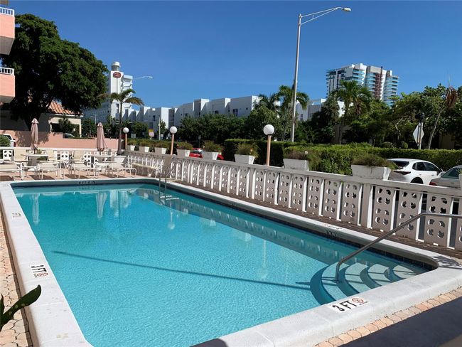 803 - 3201 Ne 14th Street Cswy, Condo with 1 bedrooms, 1 bathrooms and null parking in Pompano Beach FL | Image 37