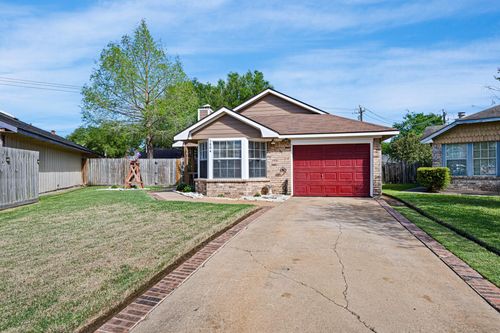 1804 Spruce Dr, Rosenberg, TX, 77471-5544 | Card Image