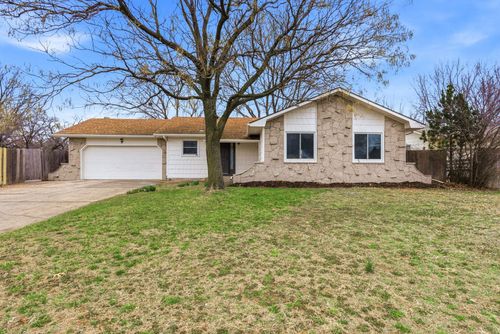 1742 N Stony Point, Wichita, KS, 67212 | Card Image