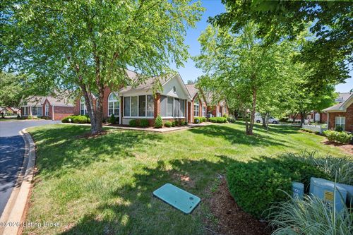 8044 Saint Andrews Village Dr, Louisville, KY, 40241 | Card Image