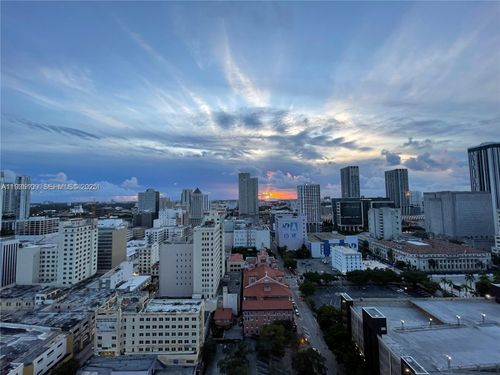 apt-811-133 Ne 2nd Ave, Miami, FL, 33132-2909 | Card Image