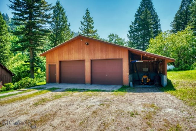 14470 Cottonwood Canyon Rd, House other with 2 bedrooms, 1 bathrooms and null parking in Bozeman MT | Image 12