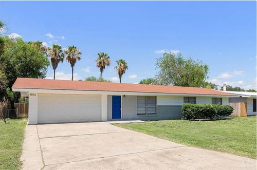 806 Walnut Ave, McAllen, TX, 78501-2166 | Card Image
