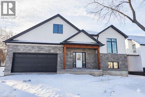 4178 Fly Rd, Campden, ON, L0R1G0 | Card Image