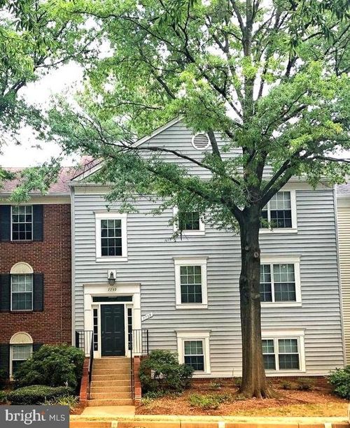 apt-37-7759 New Providence Dr, FALLS CHURCH, VA, 22042-4422 | Card Image