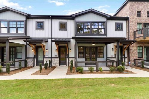 7-937 Willingham Dr, Hapeville, GA, 30354-1198 | Card Image