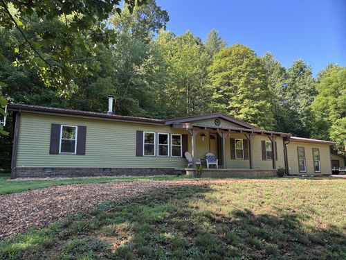 235 Morris Wheatley Rd, Big Sandy, TN, 38221-4559 | Card Image