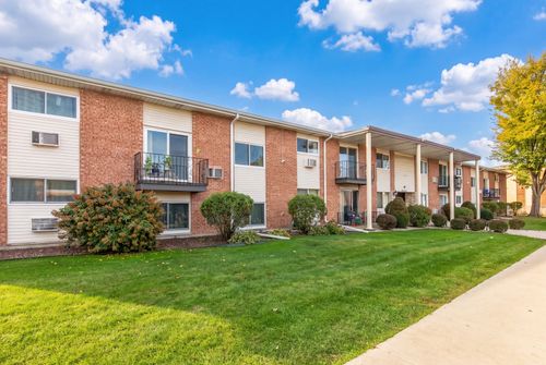1a-9250 Noel Ave, Des Plaines, IL, 60016-3850 | Card Image