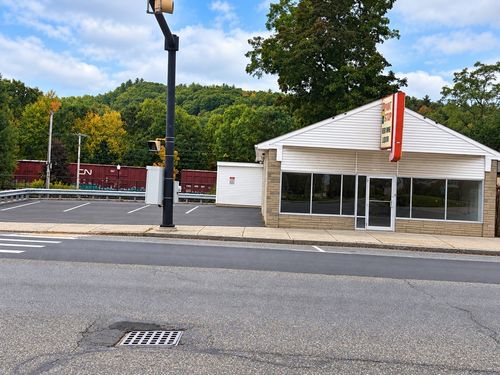 1458 N. Main St., Palmer, MA, 01069 | Card Image