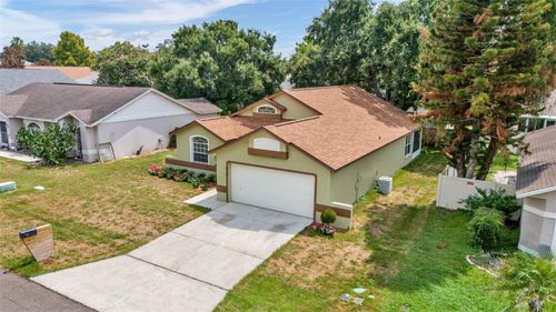 419 Saint Anns Dr, WINTER HAVEN, FL, 33884-3564 | Card Image