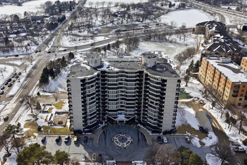 902-6566 France Ave S, Edina, MN, 55435-1716 | Card Image