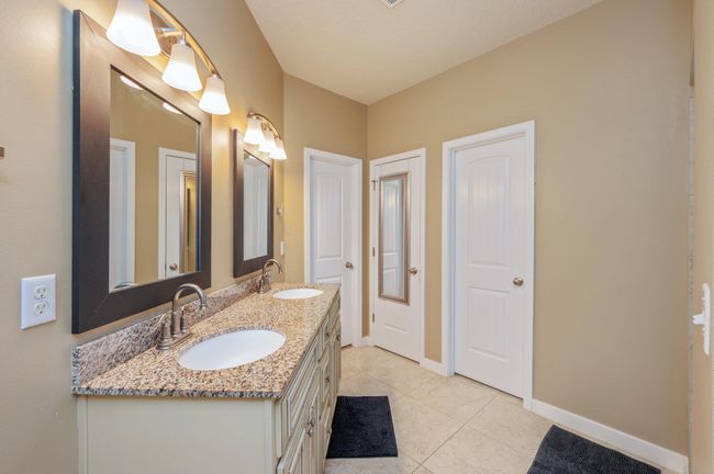 Primary Suite | Image 16