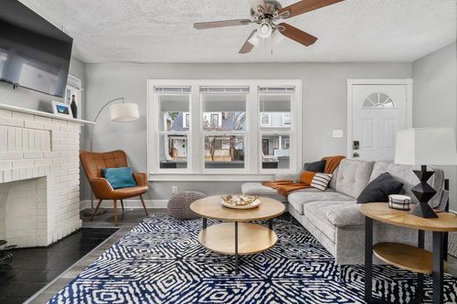 975 Heyl Ave, Columbus, OH, 43206-2489 | Card Image