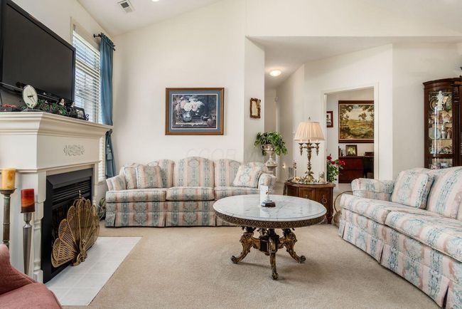 31 Claire Ct, Condo with 3 bedrooms, 2 bathrooms and null parking in Circleville OH | Image 11