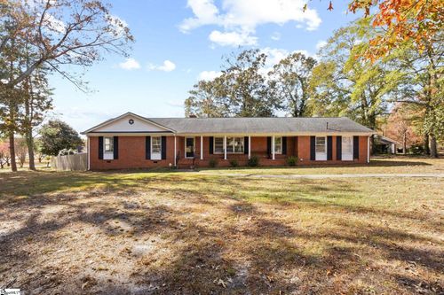 1 Dellrose Cir, Taylors, SC, 29687-3801 | Card Image