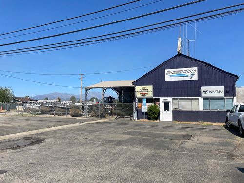 5280 Caterpillar Rd, Redding, CA, 96003-2050 | Card Image