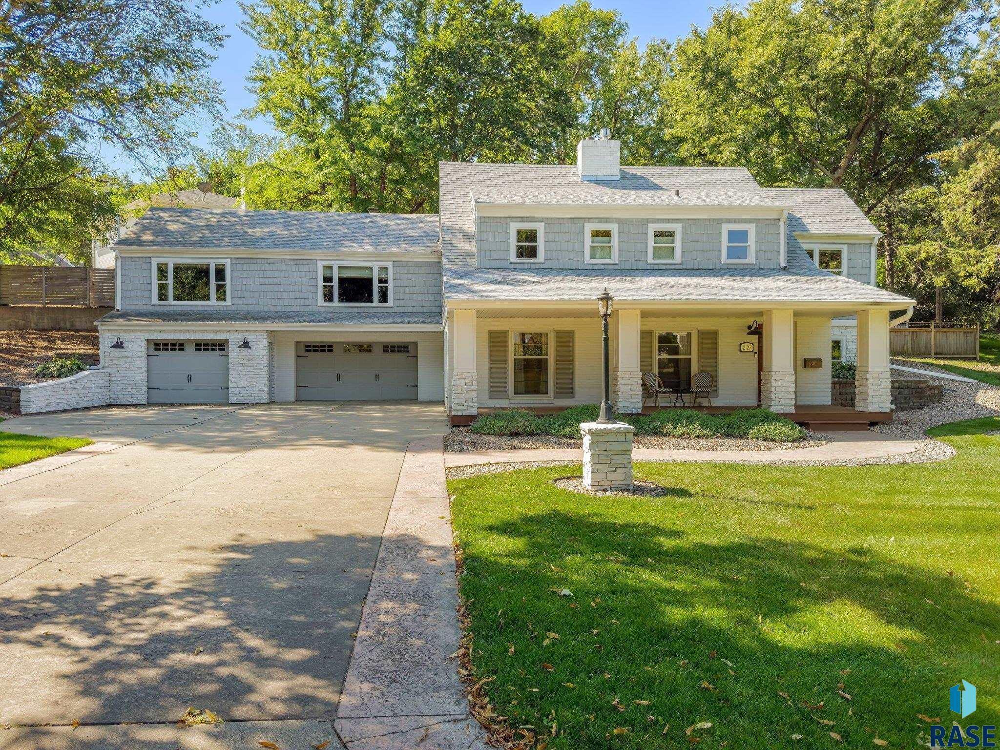 20th St, Sioux Falls, SD 57105