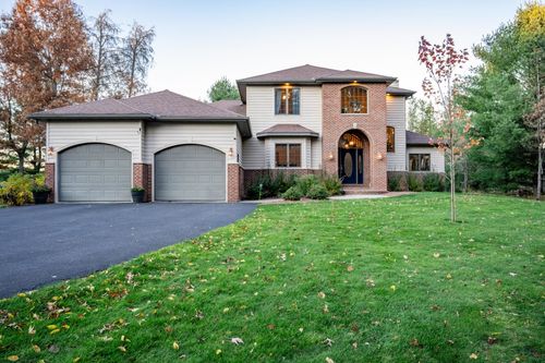 N7713 Half Moon Bay Dr E, New Lisbon, WI, 53950-9313 | Card Image