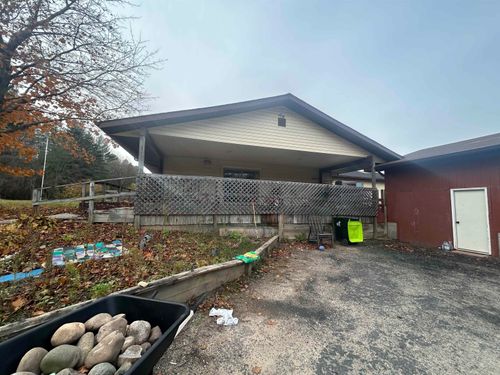 388 W Lagrant Rd, Twining, MI, 48766-9640 | Card Image