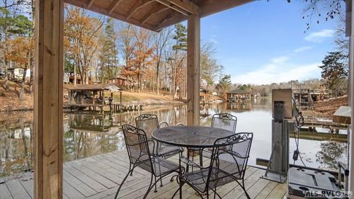 291 Red Fox Dr, Bracey, VA, 23919-1906 | Card Image