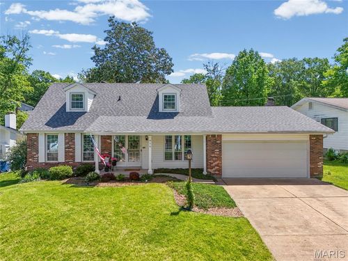 916 Parkfield Ter, Manchester, MO, 63021-6739 | Card Image