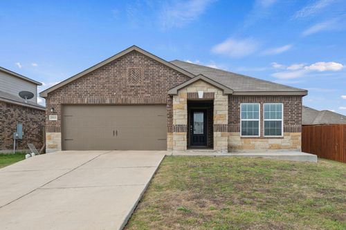 19601 Hubert R Humphrey Rd, Manor, TX, 78653-2152 | Card Image