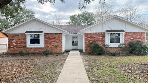 4202 Junker Street, Rosenberg, TX, 77471 | Card Image