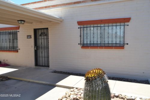 29 E Pastime Road, Tucson, AZ, 85705 | Card Image