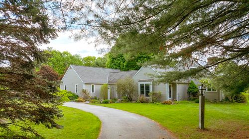 860 Briar Hill Rd, Hopkinton, NH, 03229-2862 | Card Image