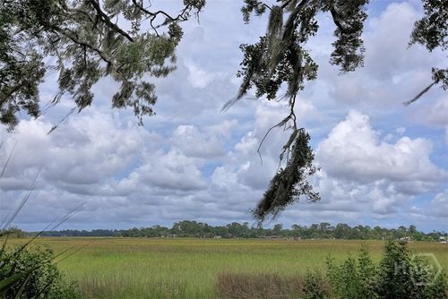 206 Bonaventure Rd, Thunderbolt, GA, 31404-3220 | Card Image