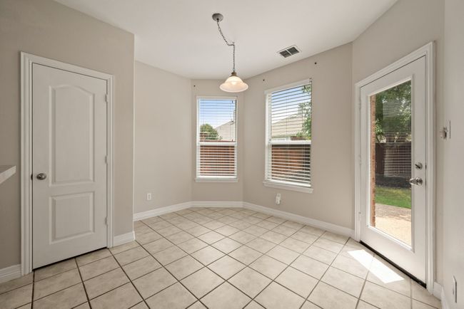 361 Conroe Cir, House other with 3 bedrooms, 3 bathrooms and null parking in Argyle TX | Image 14