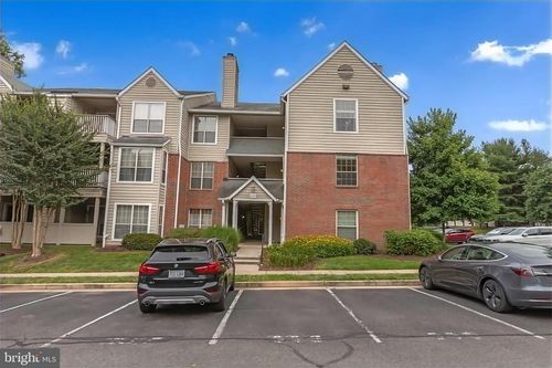 1328-12150 Penderview Ter, FAIRFAX, VA, 22033-4781 | Card Image