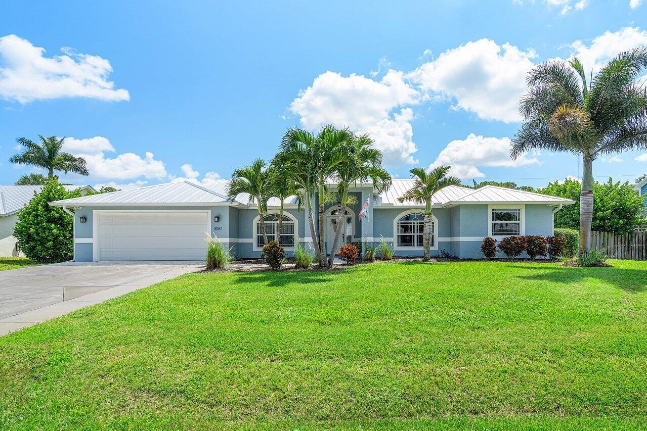 Grapevine Ln, Palm City, FL 34990