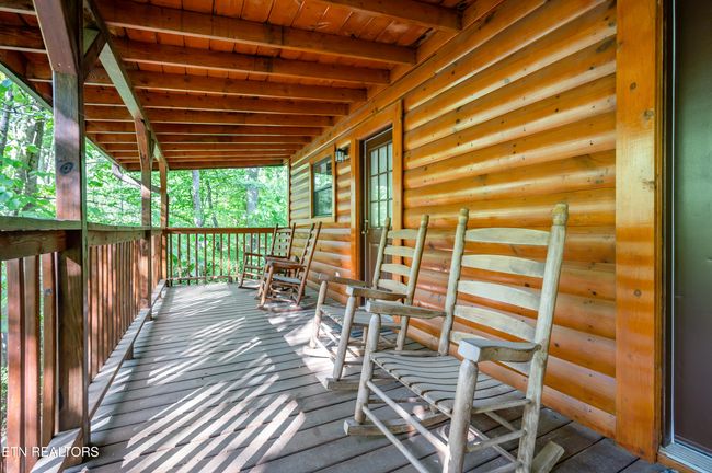 2230 Cove Creek Dr, House other with 2 bedrooms, 2 bathrooms and null parking in Sevierville TN | Image 13