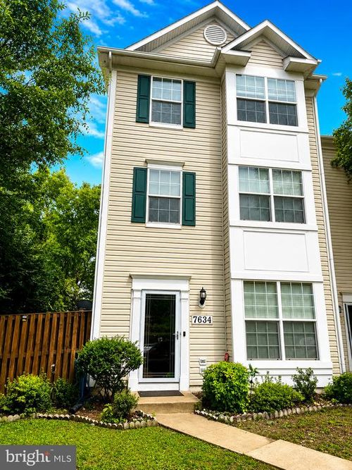 7634 Duneiden Ln, MANASSAS, VA, 20109-6489 | Card Image